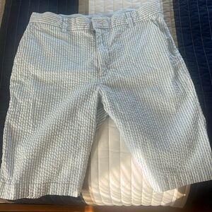 Boys vineyard Vines seersucker  shorts size 14